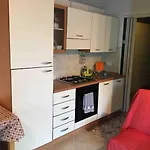 Andora, Indipendente, Ammessi Animali, Entrata E Giardino Dehor Privato, Luogo Rigenerante ,solarium,pace E Relax,parcheggio Privato Gratuito