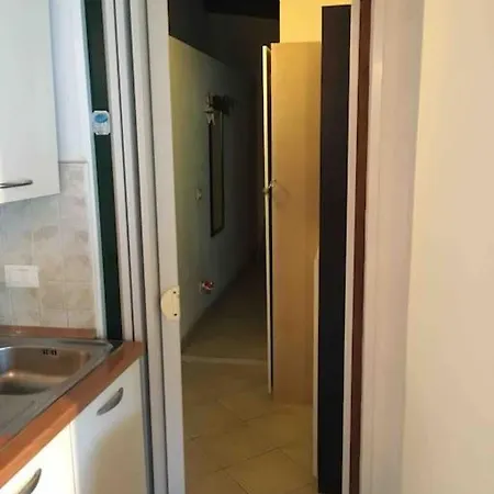 Andora, Indipendente, Ammessi Animali, Entrata E Giardino Dehor Privato, Luogo Rigenerante ,solarium,pace E Relax,parcheggio Privato Gratuito Apartamento *