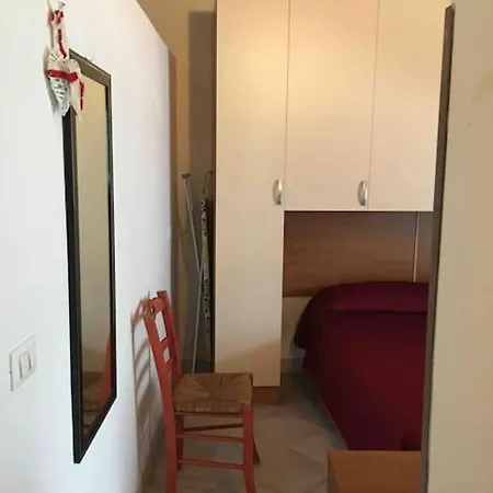 Andora, Indipendente, Ammessi Animali, Entrata E Giardino Dehor Privato, Luogo Rigenerante ,solarium,pace E Relax,parcheggio Privato Gratuito *