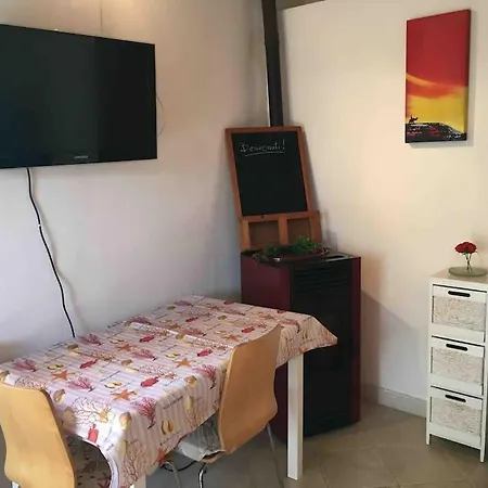 Andora, Indipendente, Ammessi Animali, Entrata E Giardino Dehor Privato, Luogo Rigenerante ,solarium,pace E Relax,parcheggio Privato Gratuito Apartamento Laigueglia