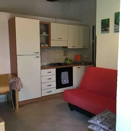 Andora, Indipendente, Ammessi Animali, Entrata E Giardino Dehor Privato, Luogo Rigenerante ,solarium,pace E Relax,parcheggio Privato Gratuito Лайгуэлья