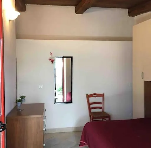 Andora, Indipendente, Ammessi Animali, Entrata E Giardino Dehor Privato, Luogo Rigenerante ,solarium,pace E Relax,parcheggio Privato Gratuito Lejlighed *