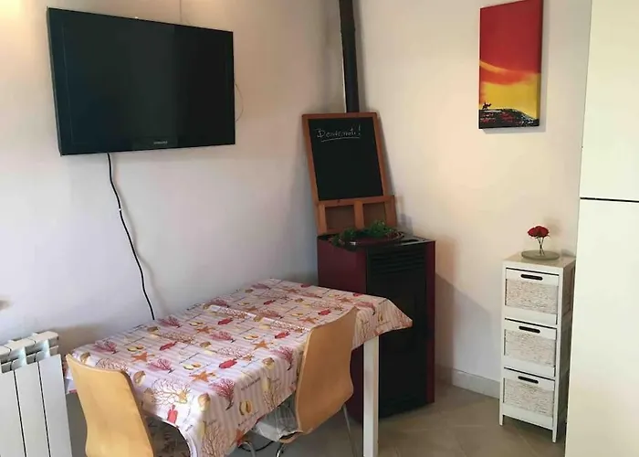 Andora, Indipendente, Ammessi Animali, Entrata E Giardino Dehor Privato, Luogo Rigenerante ,solarium,pace E Relax,parcheggio Privato Gratuito Lejlighed Laigueglia